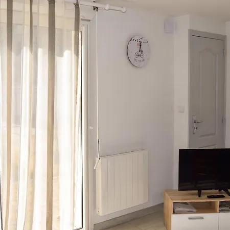 Сasa de vacaciones Maison Charmante A Avec Jardin Saint-Georges-de-Didonne