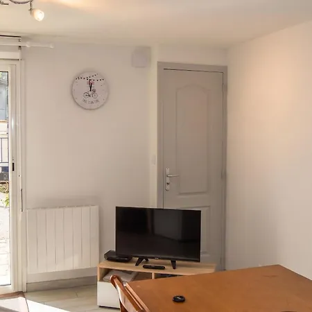 Maison Charmante A Avec Jardin *