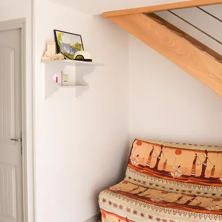 Сasa de vacaciones Maison Charmante A Avec Jardin